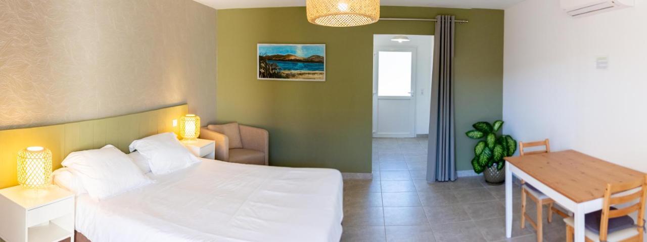Les Terrasses D'Arutoli Bed and Breakfast Porto-Vecchio  Buitenkant foto